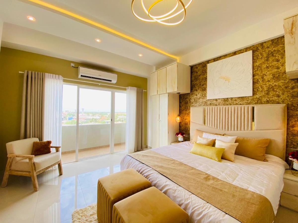 Ocean Breeze - Udaya Luxury Apartments Negombo Exterior photo