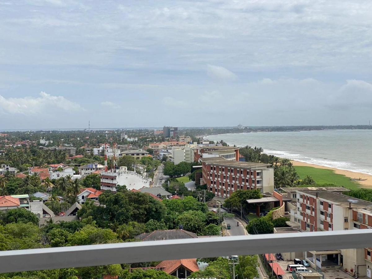 Ocean Breeze - Udaya Luxury Apartments Negombo Exterior photo