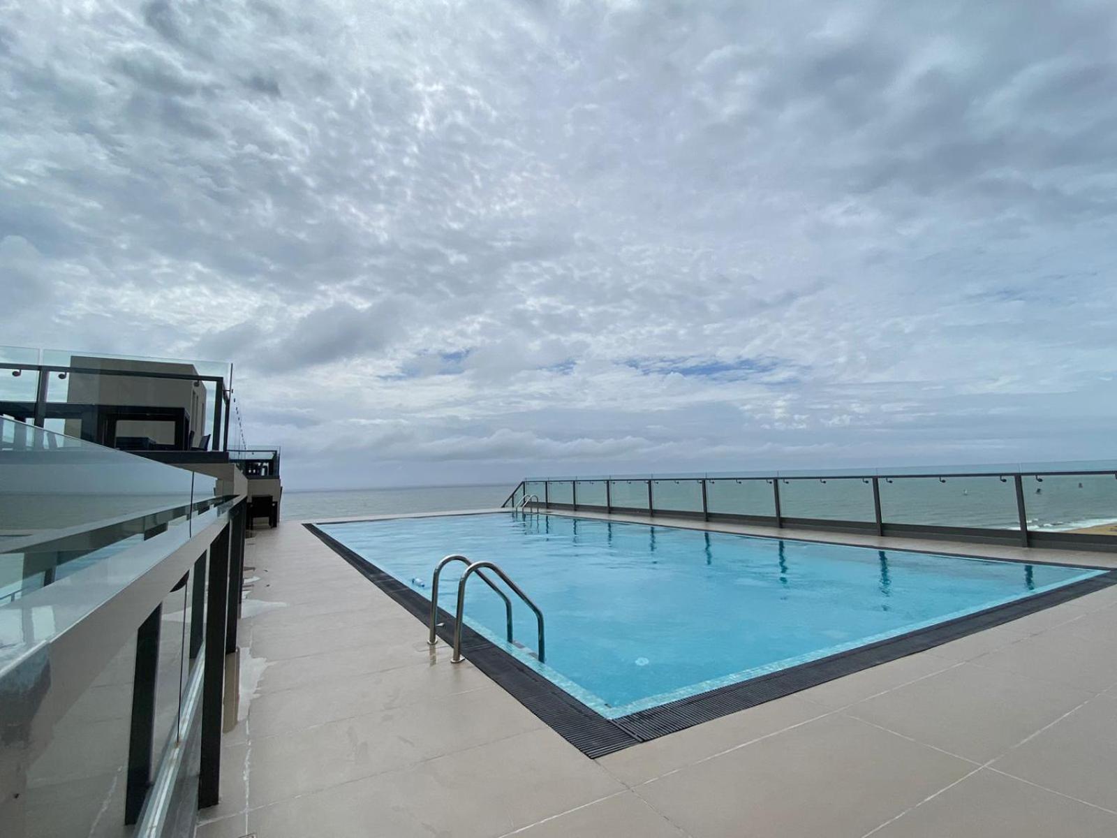 Ocean Breeze - Udaya Luxury Apartments Negombo Exterior photo